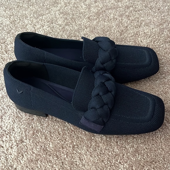 Vivaia Square-Toe Knot Loafers (Caitlin 2.0) size 8 - Picture 4 of 6